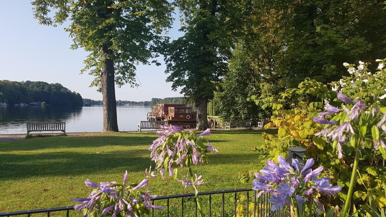 Ferienwohnungen Auf Der Schleusenhalbinsel Woltersdorf  Екстериор снимка